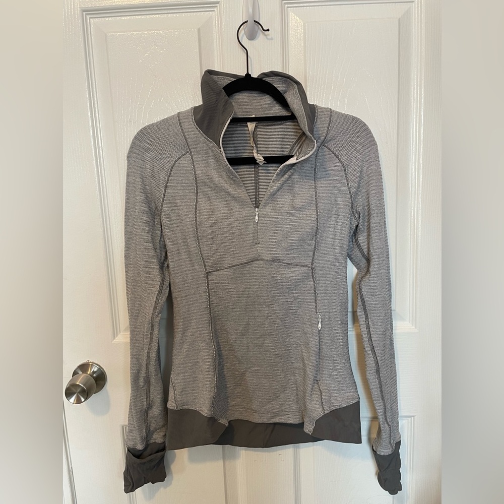 Lululemon long sleeve quarter zip
